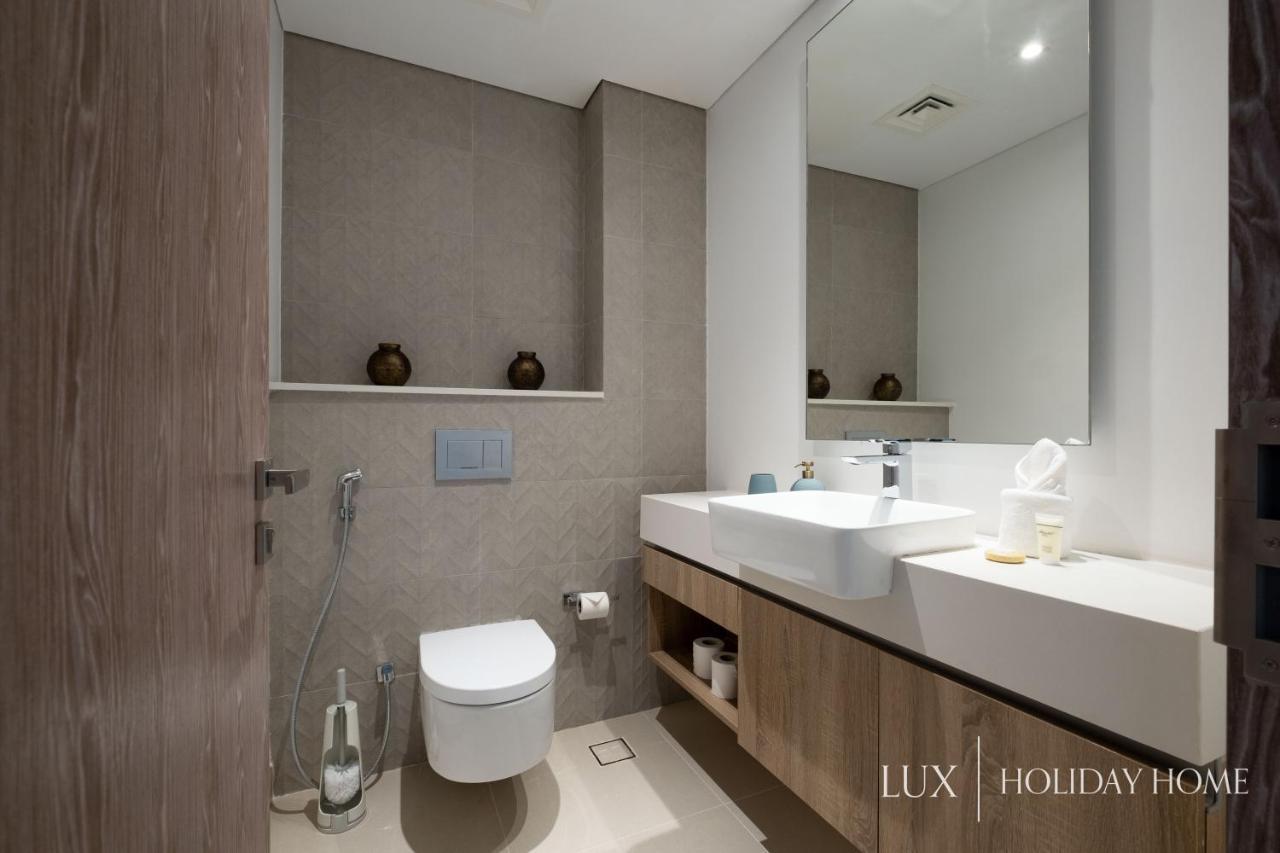 Lux - Contemporary Suite With Full Marina View Dubai Exterior photo
