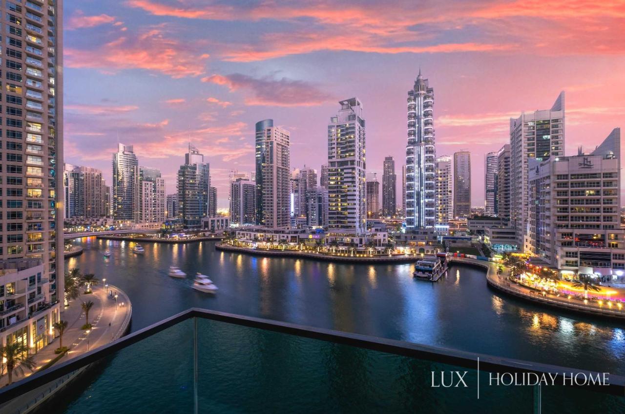 Lux - Contemporary Suite With Full Marina View Dubai Exterior photo