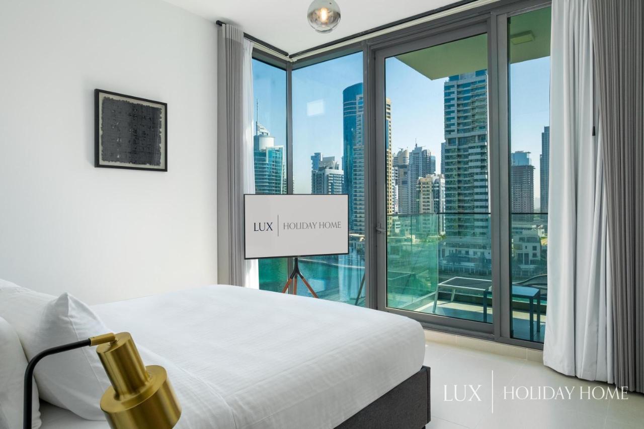 Lux - Contemporary Suite With Full Marina View Dubai Exterior photo